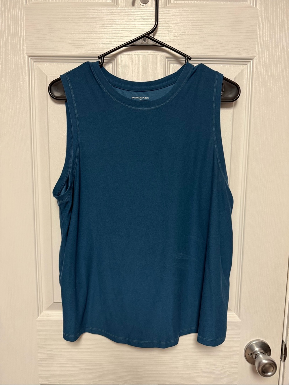 Banana Republic Teal Sleeveless Crewneck Tank Top